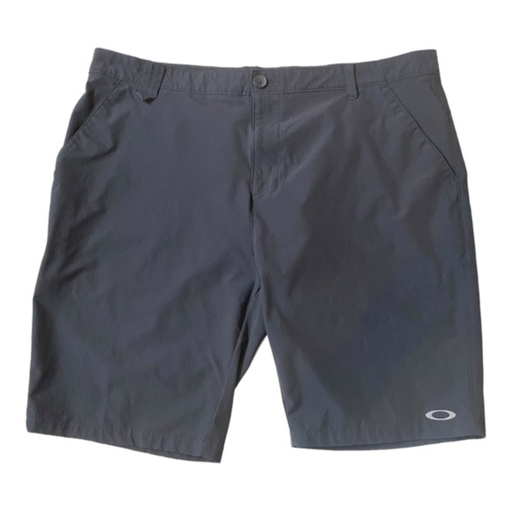 Oakley Men’s Performance Black Shorts Size 40